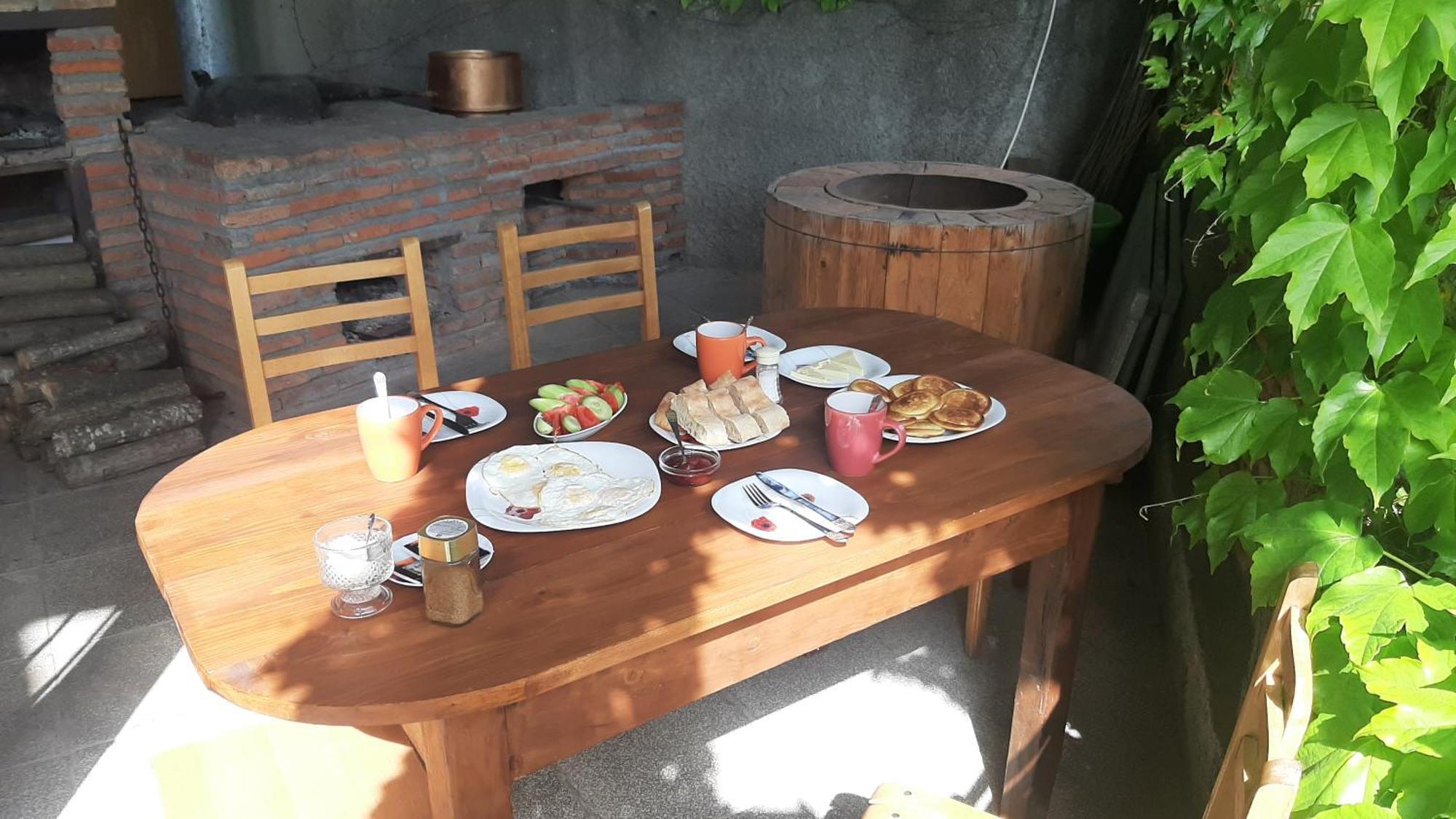 Guest House Vista Sighnaghi Ngoại thất bức ảnh